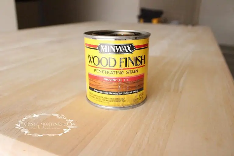 Stain can on table top