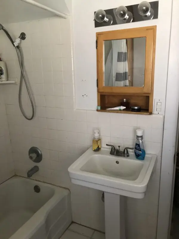 Bathroom mirror