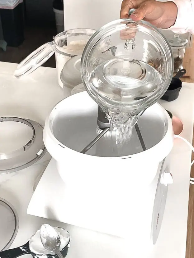 water being poured into bosch