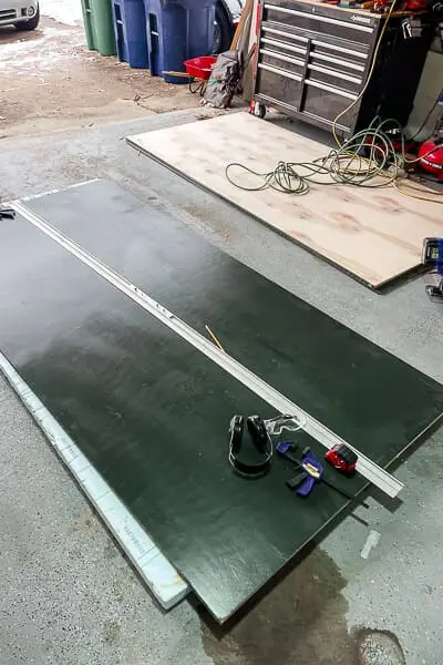 Green Plywood on the ground