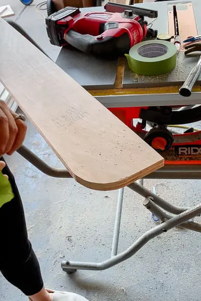 Finished rounded edge