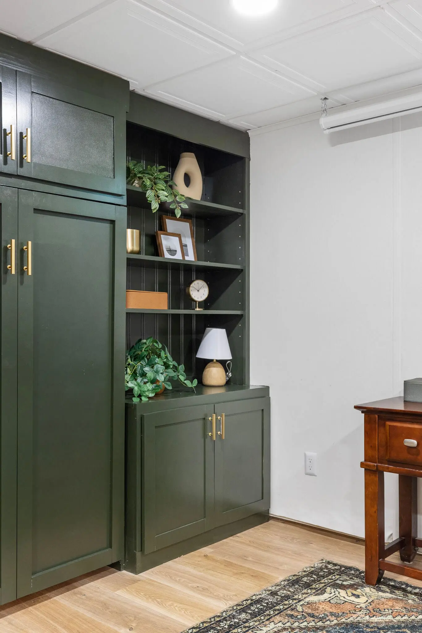 DIY built-in Murphy Bed