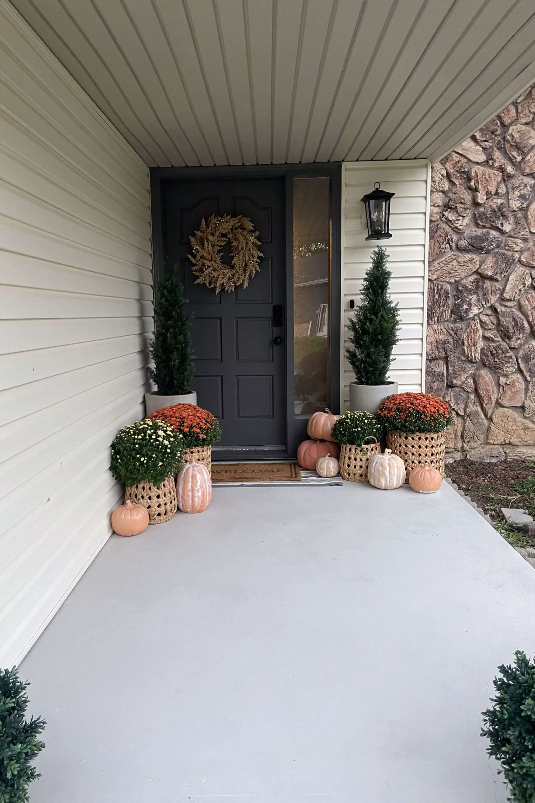 How to paint a concrete porch. 