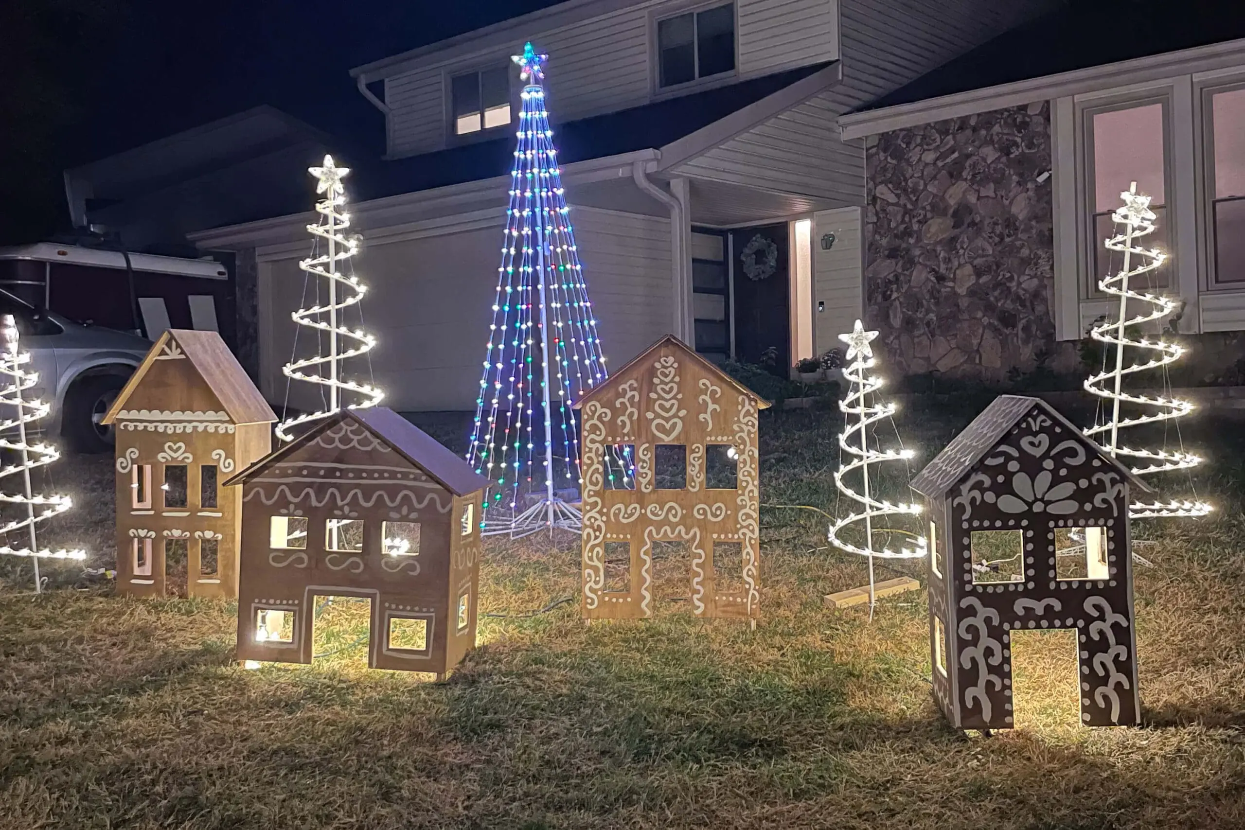 Christmas gingerbread house yard decor.