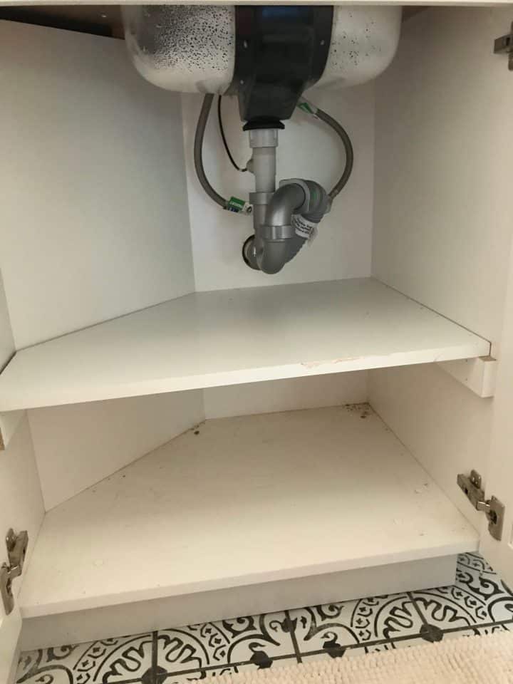 Shelf under sink