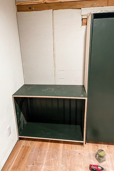 Green cabinet boxes for a built in