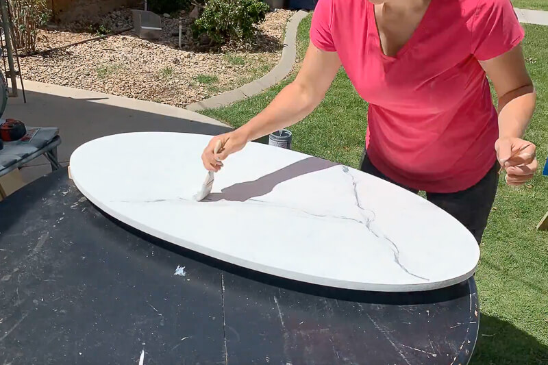 creating faux marble for the top of a coffee table