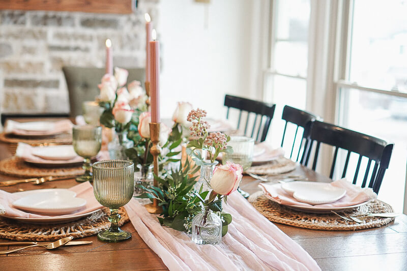 Galentine's Day Party Ideas tablescape
