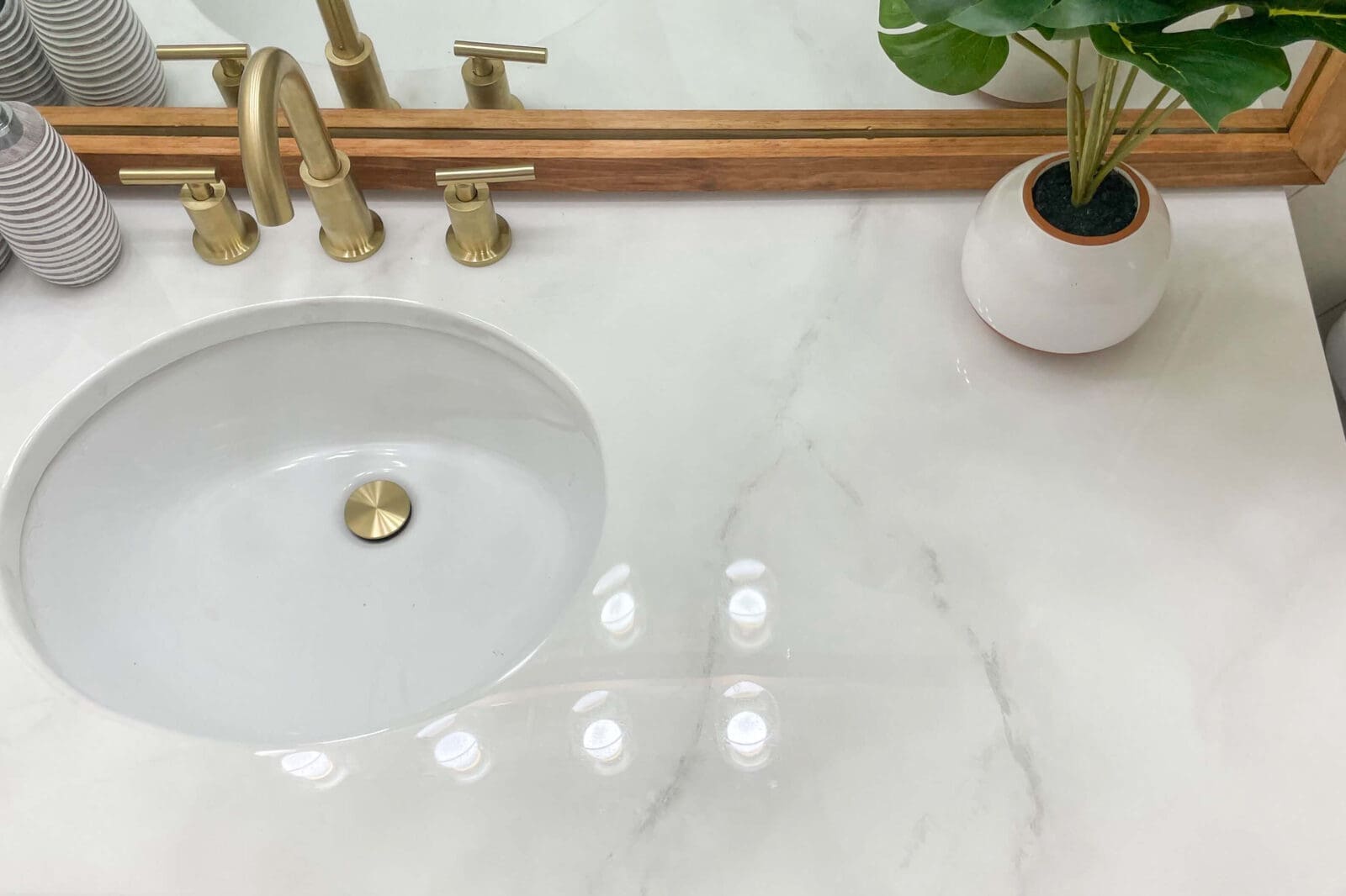 Easy DIY Bathroom Mirror Frame | Crystel Montenegro Home