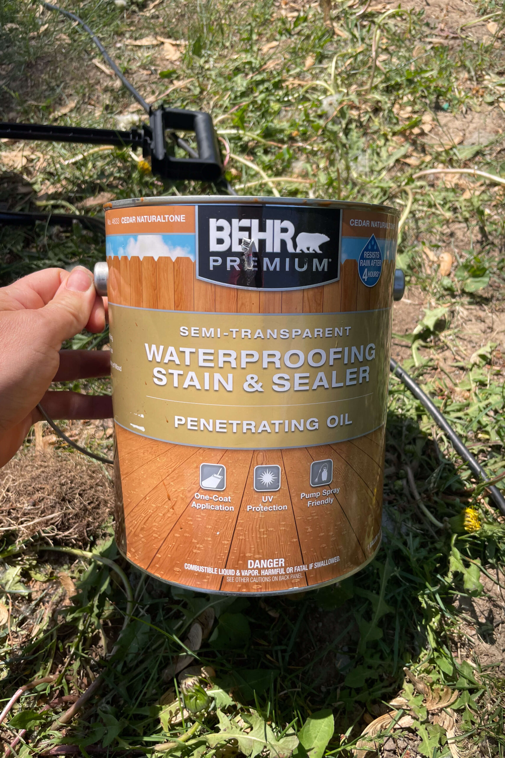 Using Behr Waterproofing Stain and Sealer on a wood fence.