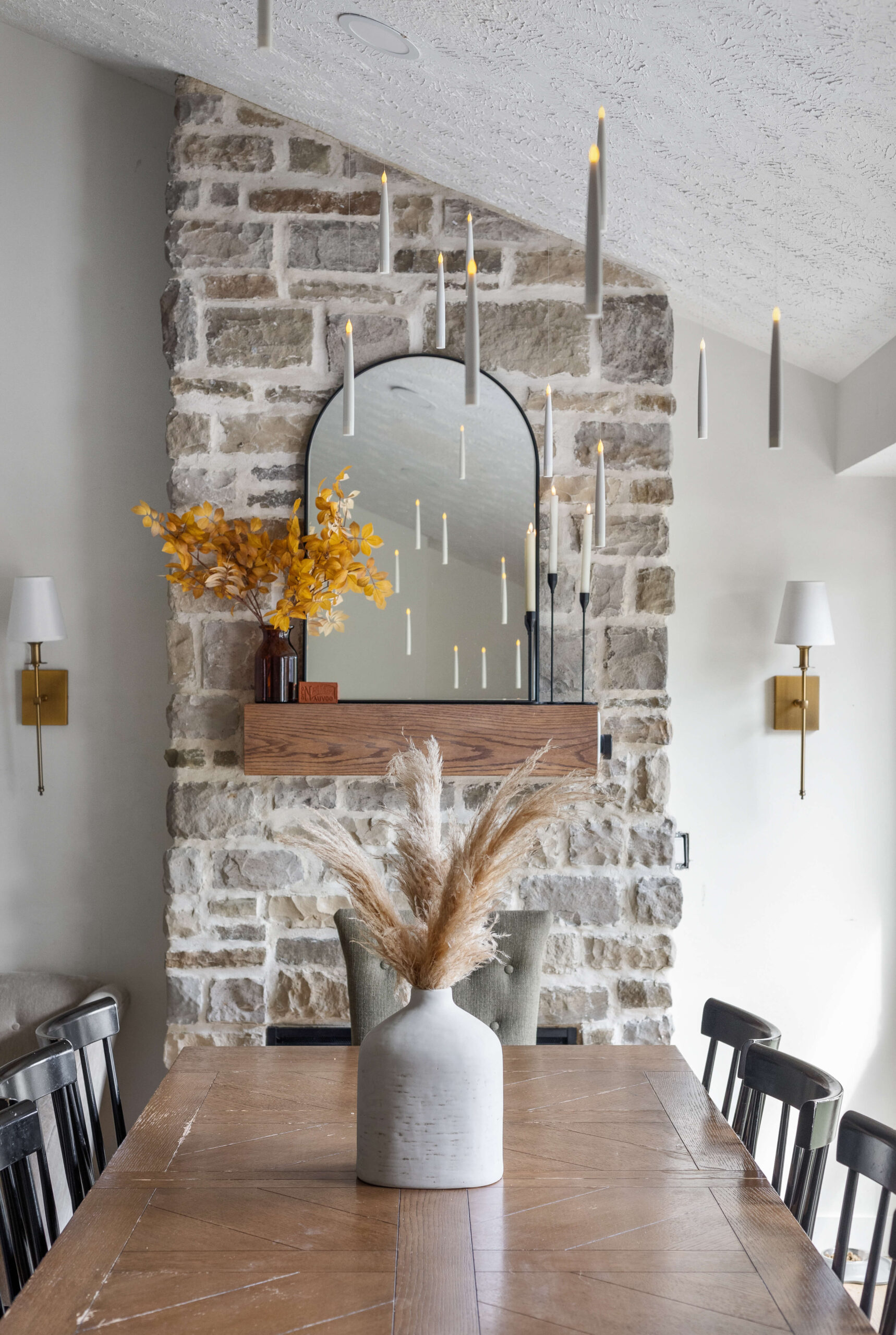 Decorating a dining room for Halloween.