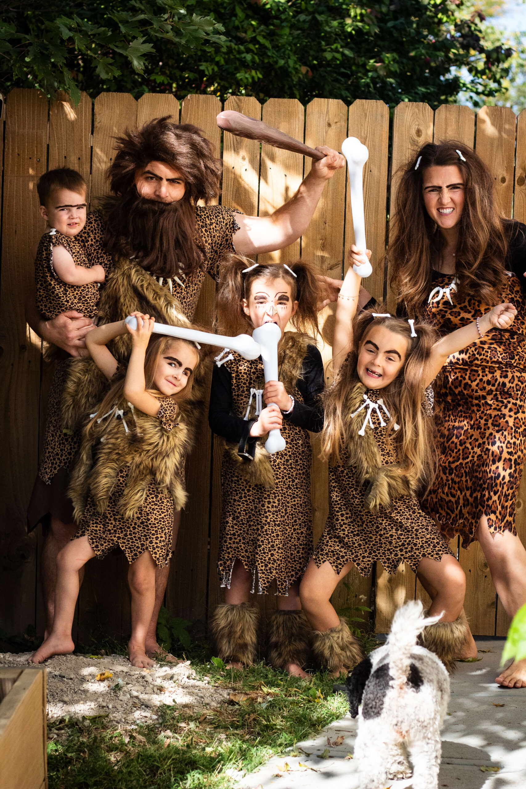 How I made DIY caveman costumes for my whole family... mom, dad, baby and kids. 