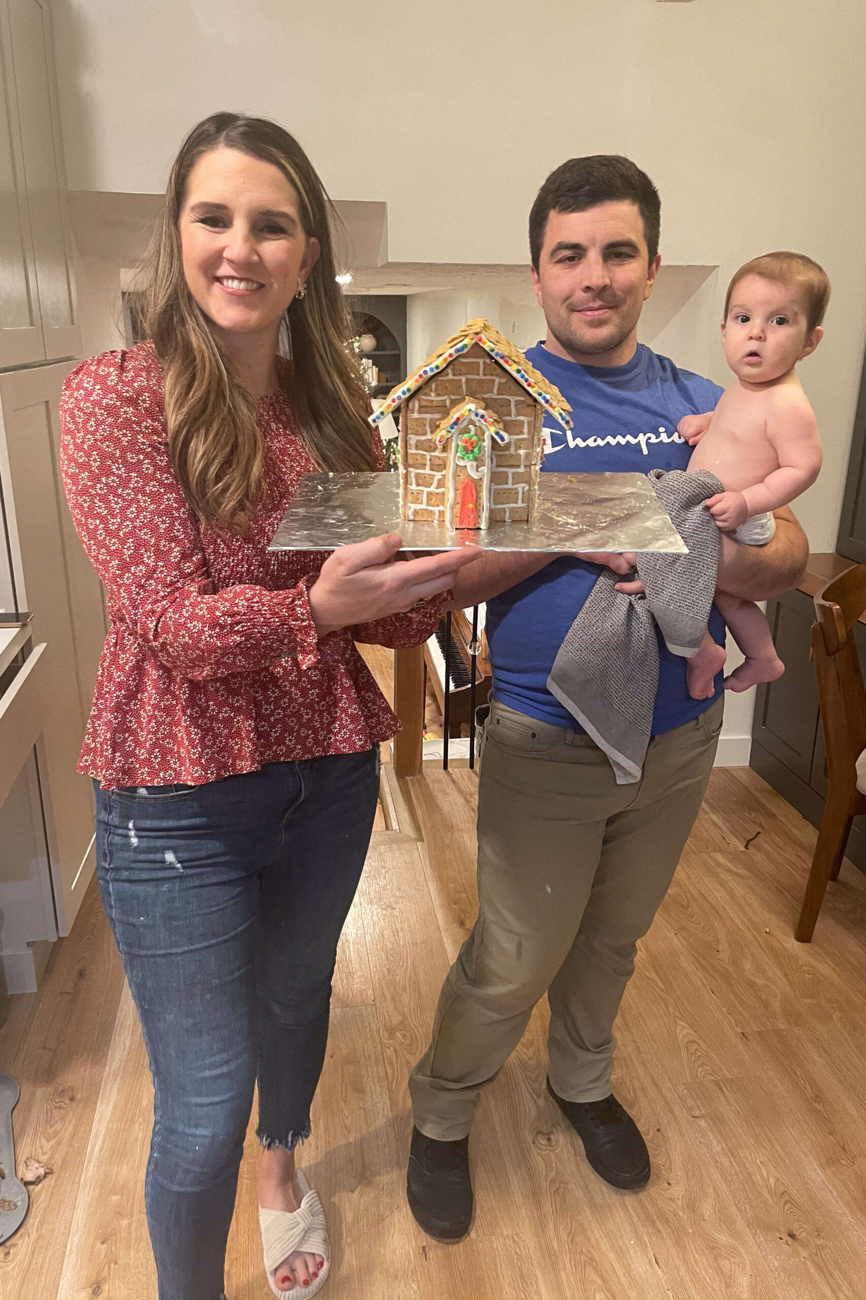 Throwing a gingerbread house decorating party.