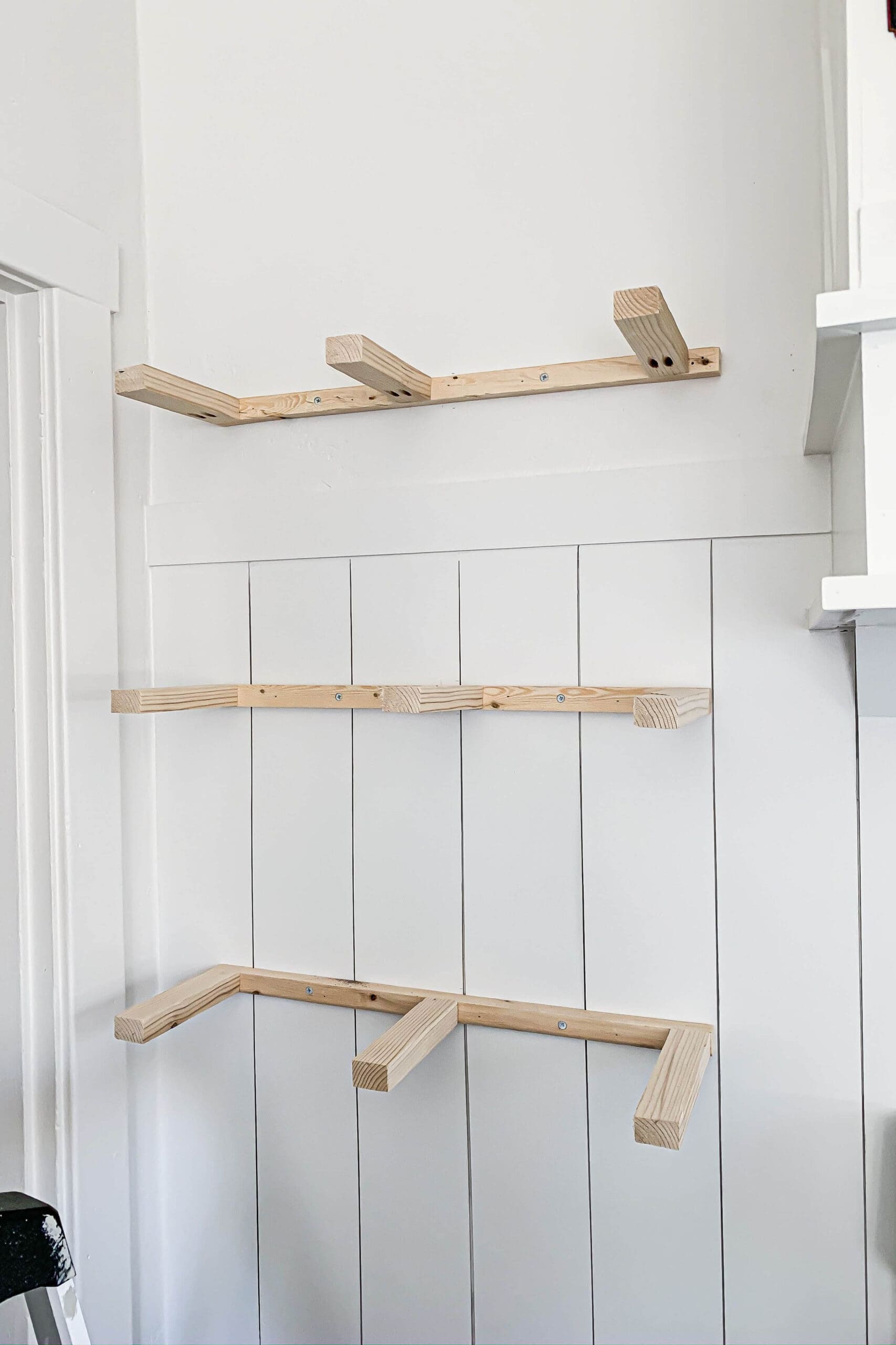How to Install a Floating Shelf Without Drilling: Easy & Damage-Free Guide